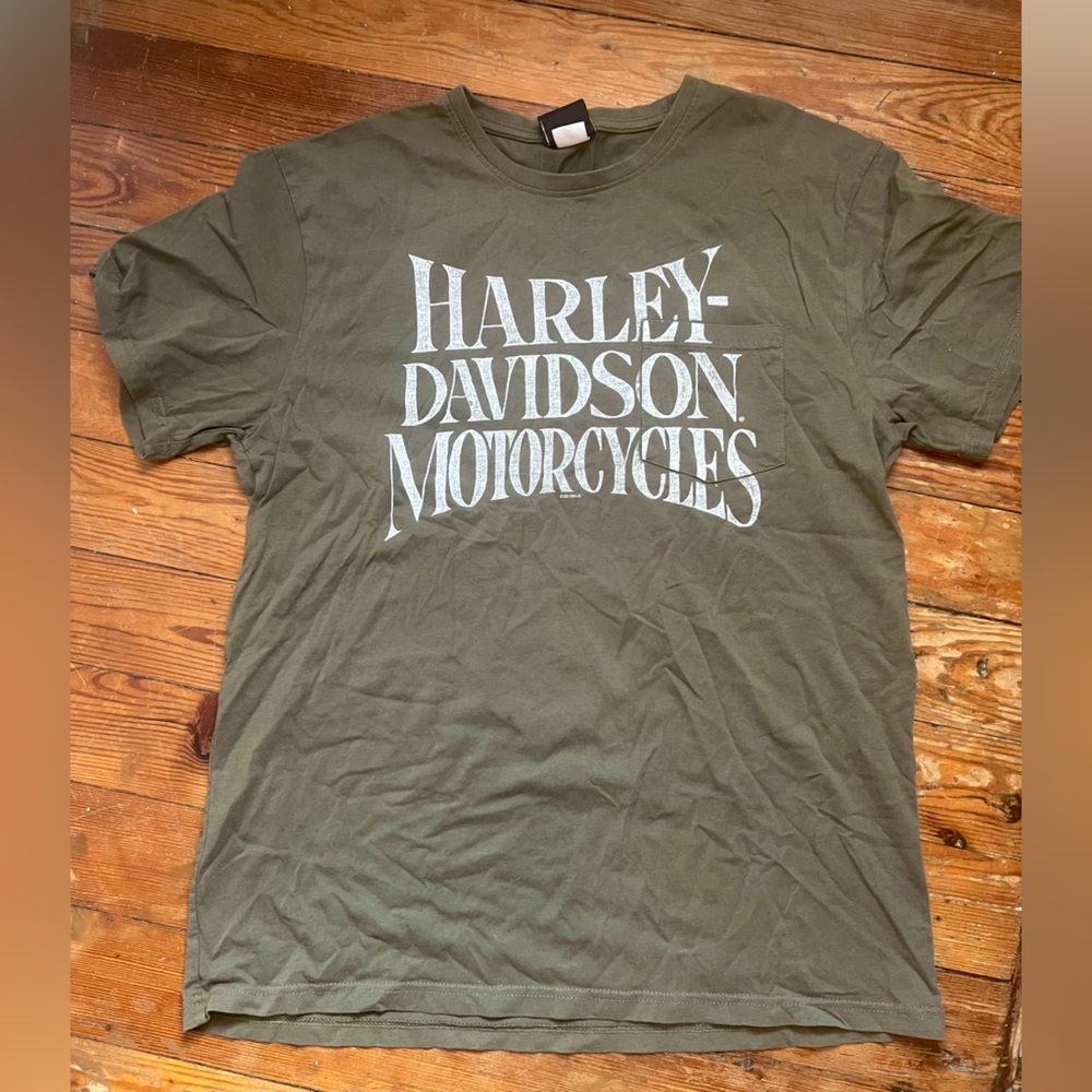 Harley Davidson tshirt never worn!